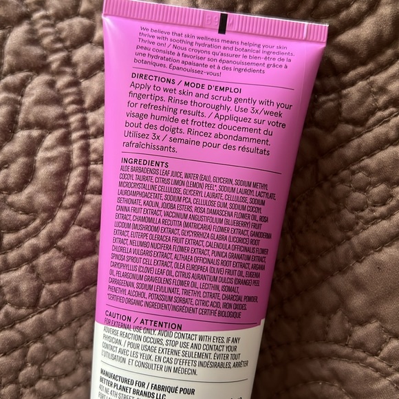 ACURE Radically Rejuvenating Facial Scrub - Picture 8 of 9